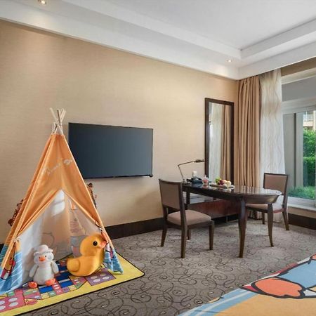 New Century Grand Hotel Сюйчжоу Экстерьер фото