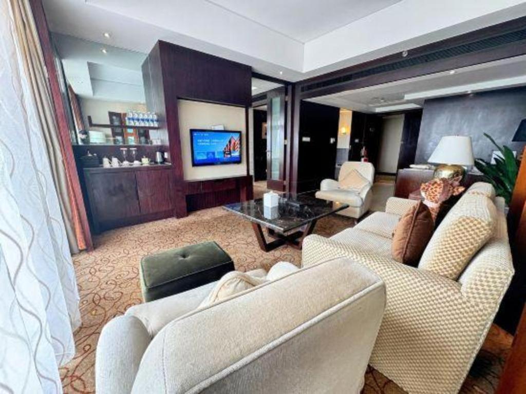New Century Grand Hotel Сюйчжоу Экстерьер фото